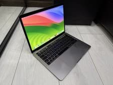 MacBook Pro 13" (2018, Intel)
