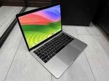 MacBook Pro 13" (2019, Intel)