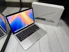 MacBook Pro 13" (2020, Intel)