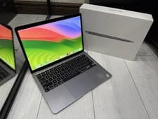 MacBook Air 13" (2020, Intel)