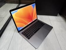 MacBook Pro 13" (2017, Intel)