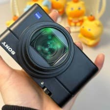 Sony Cyber-shot RX100 VI