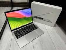 MacBook Pro 13" (2018, Intel)