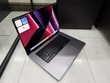 MacBook Pro 16" M2 Pro (2023)