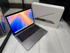 MacBook Pro 13" (2020, Intel)