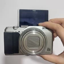 Nikon Coolpix A900