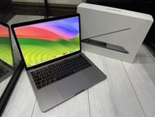 MacBook Pro 13" (2019, Intel)