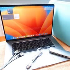 MacBook Pro 16" (2019, Intel)