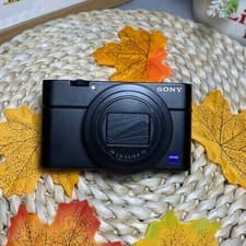 Sony Cyber-shot RX100 VII